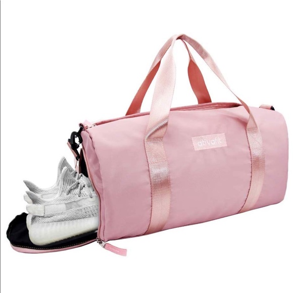 Handbags - Pink gym bag